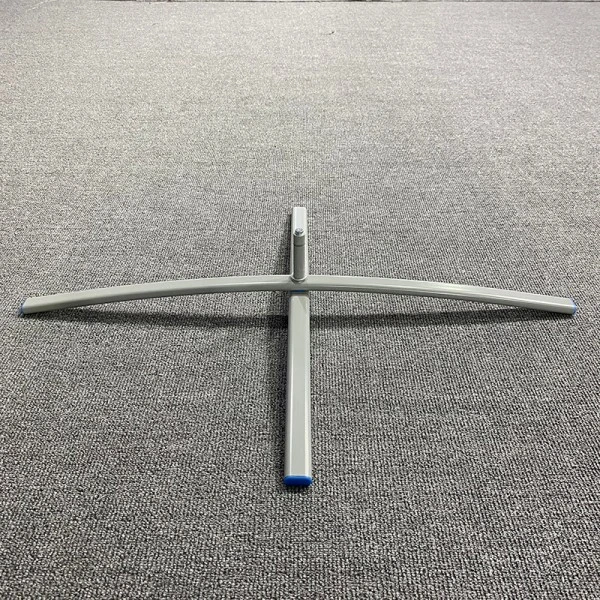 Ekonomiškas sulankstomas kryžiaus pagrindas